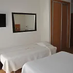 Ξενοδοχείο Jardim 2*