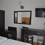 Ξενοδοχείο Jardim 2*