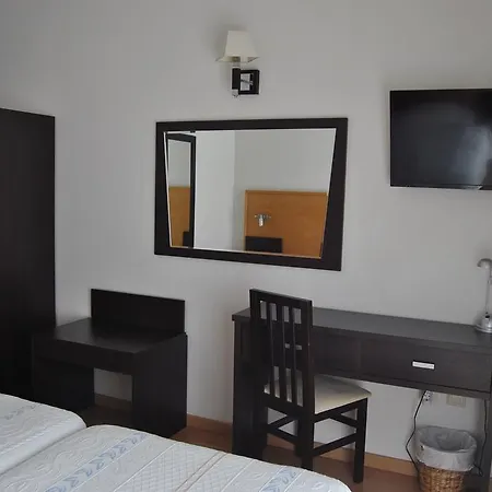 Ξενοδοχείο Jardim 2*